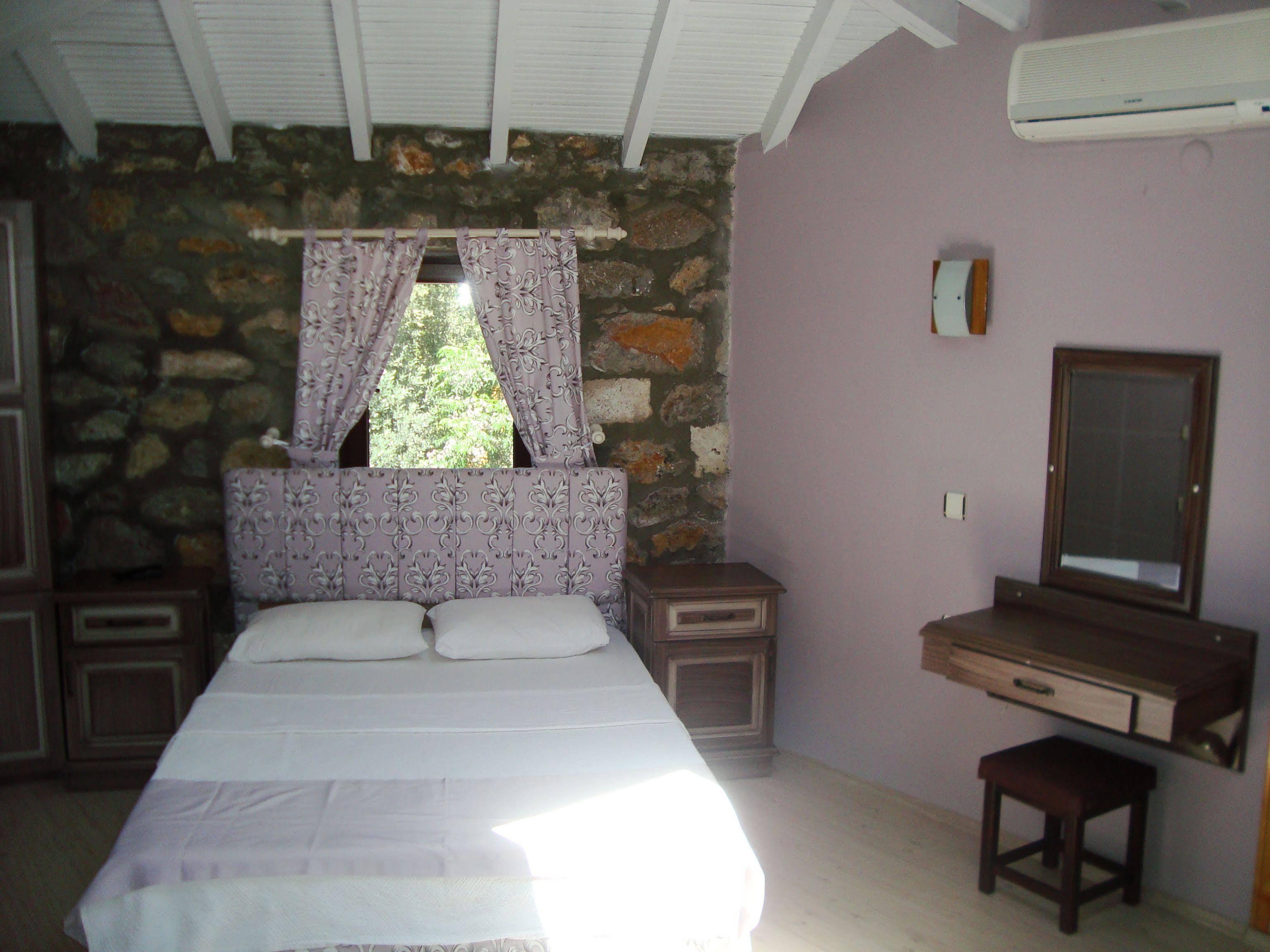 Отель Ataol Tatil Ciftligi Бозджаада Экстерьер фото